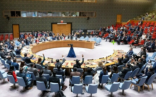 胡塞又出手攻擊紅海商船！以哈停火協議如泡影