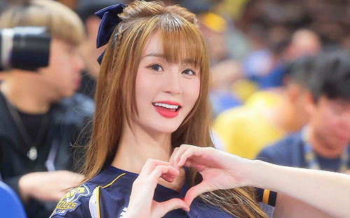 短今遭嗆「能不能有年輕的啦啦隊」！本人不忍了回擊：愛看又愛酸