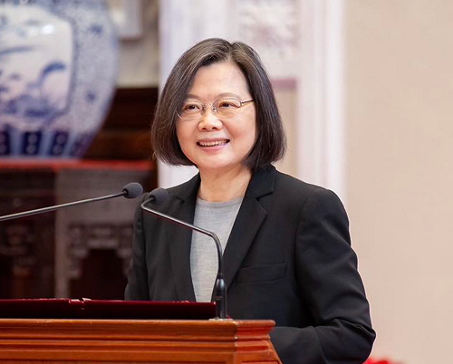 金曲35落幕蔡英文長文獻祝福！點名7位音樂人：超越語言的力量