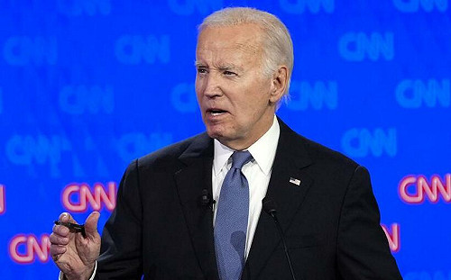 勸退聲再起 民主黨籍前議員致選民公開信請拜登讓賢