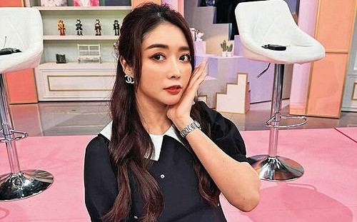 成語蕎上節目秀愛馬仕絲巾！網友捉「1破綻」：是假貨