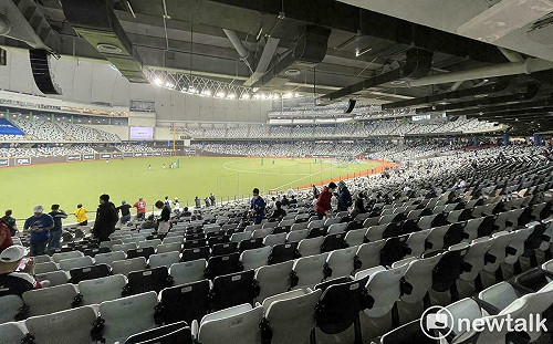 沒訂安全指引 居然敢讓大巨蛋開演唱會？議員轟蔣市府把市民安全當兒戲！