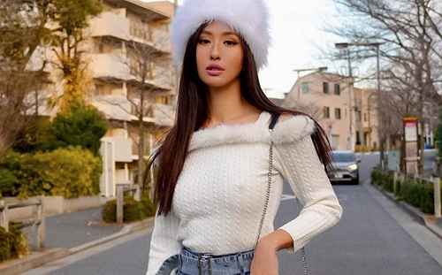 遭前員工控「抄襲、難相處」！薔薔預告直播公布證據