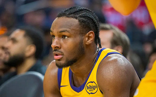 Bronny復出只得3分　但送出「3火鍋」