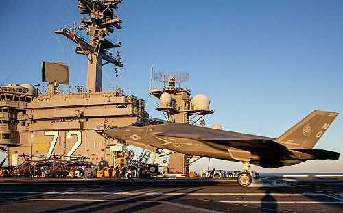 填補西太洋無航艦兵力空缺 林肯號攜F-35C近日抵達