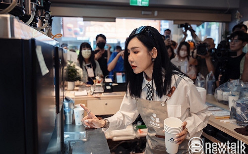 澎湖「吹吹風」吹到台中 許允樂一日店長狂賣兩千杯