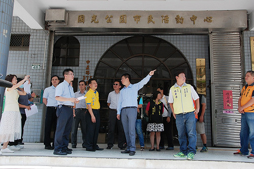 搶前瞻 張宏陸爭設板橋六處停車場