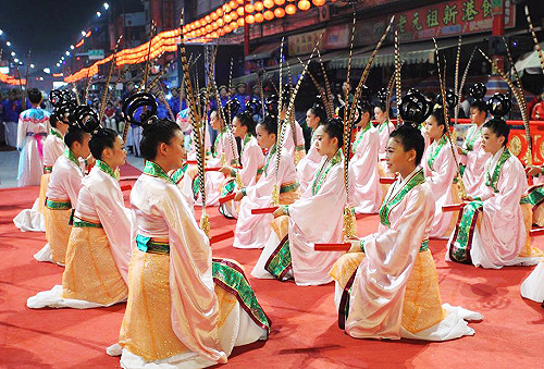 重現古禮六佾舞  媽祖遶境正式開始