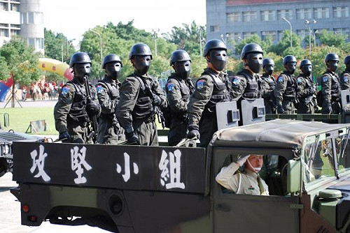 憲指部：3年內籌購更新戰鬥裝備  提升反恐戰力