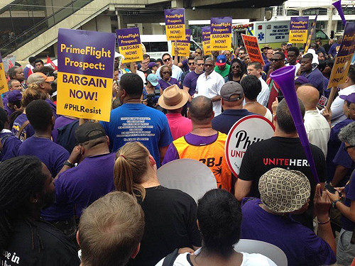 打擊慣老闆  紐約通過排班法保障時薪人員