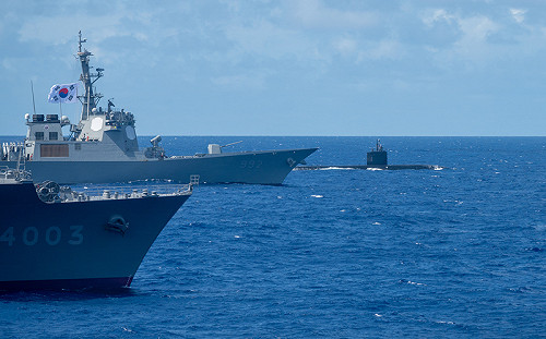 環太軍演史上規模最大 近40艘軍艦海上編隊場面壯觀