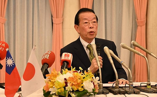 謝長廷、蘇貞昌出任總統府資政 余天列國策顧問