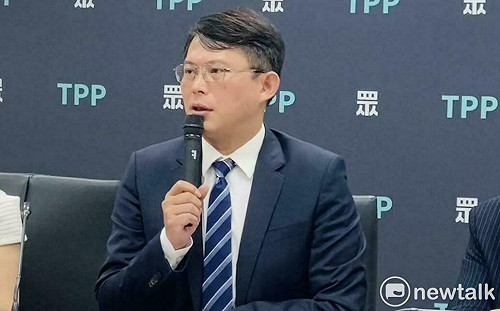 柯文哲脫口圖利說爭議 黃國昌二度重申：對柯清廉100%有信心