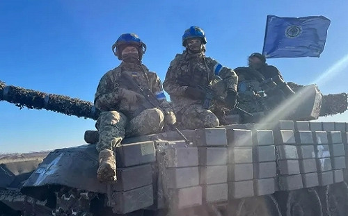 (影) 受困俄軍一建浮橋就被炸！烏軍已佔庫爾斯克1263平方里土地和93村落