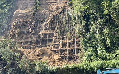 苗栗台三線大面積崩塌！公路局：今日可恢復雙向通行