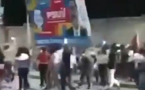 (影) 傳馬杜洛已遭圍困! 委軍方不願對抗議民眾開槍 美想用赦換其早下台