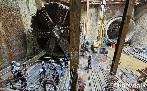 桃捷運綠線G10至G12站隧道貫通 張善政：朝2026年北段通車目標邁進