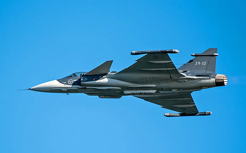 「鷹獅」E/F 戰勝F-35A！泰國爆冷選擇 成本與地緣政治考量成關鍵