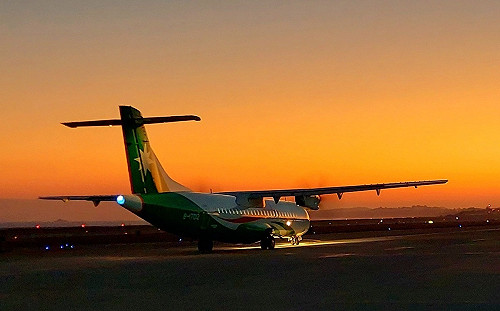 花東鐵公路急封閉！立榮增開2班機、台鐵南迴開放站票疏運