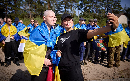 民調：近8成烏克蘭人就算拿到美歐公民身分 也會留下共赴國難