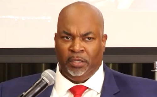 我是黑人納粹！美北卡州共和黨州長提名人 在色情論壇上發表不當言論 