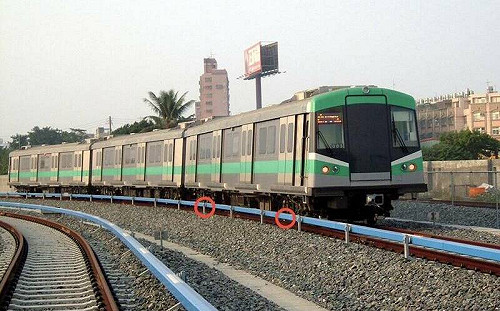 高捷紅線三軌脫落 9站停駛還沒通！今晚10點拚復行 