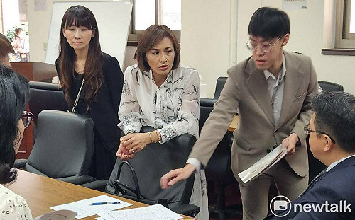 立院藍白合態勢穩 召委結果出爐綠8席、藍7席、白1席  