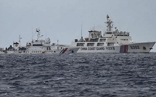 逾250中船盤據南海創新高! 後面還有山東艦攜055大驅要來 菲控惡霸入侵 