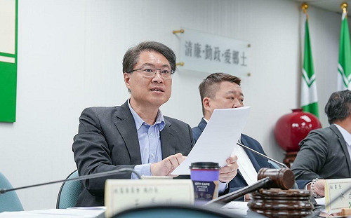 民進黨積極耕耘艱困選區 林右昌召集不分區立委擬對策