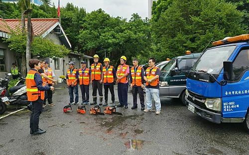 山陀兒過境！高雄逾1800棵樹倒 北市派人力機具馳援救災