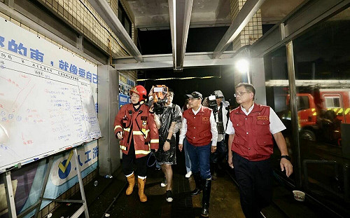 新北4區10/5停班課！淡水居民不滿未被納入 侯友宜：災害案件較少