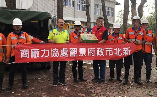 視察山陀兒災後校園復原  陳其邁：確保每所學校環境達到安全標準