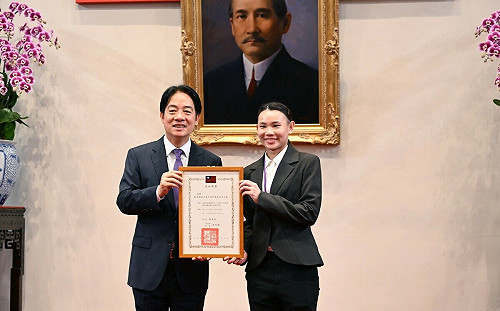 戴資穎出任無任所大使拚外交 林佳龍：舉雙手支持