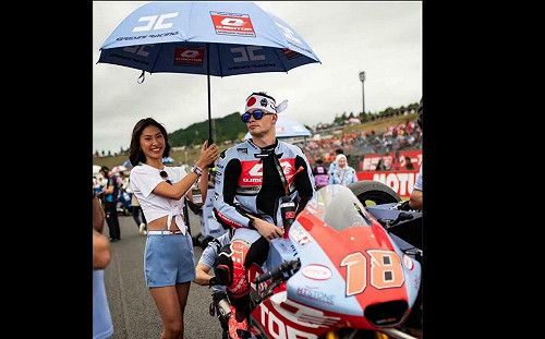 (影) 只因戴了日本「鉢卷」頭巾! 中國車隊突開除歐洲冠軍車手 稱傷害「民族感情」