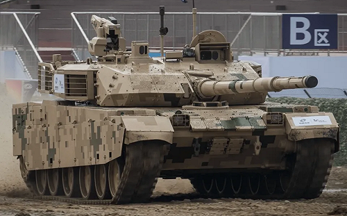 中國2種坦克在此「內戰」?  這兩敵國都向北京軍購 恐在北非沙漠「拚實力」