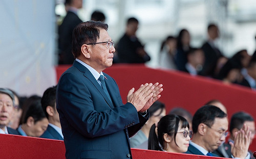 陪同賴清德出席國慶大典 潘孟安：若失去了民主、國家將不再有正當性