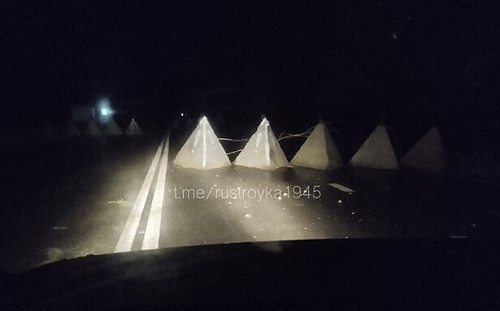 (影) 龍牙「咬死」自己人!  俄軍車高速逃亡反受阻 每天超過40人因此死亡