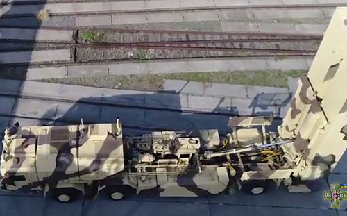 (影) 烏軍新神兵利器上戰場! Hrim彈道飛彈試射、噴火機械犬殺傷力十足