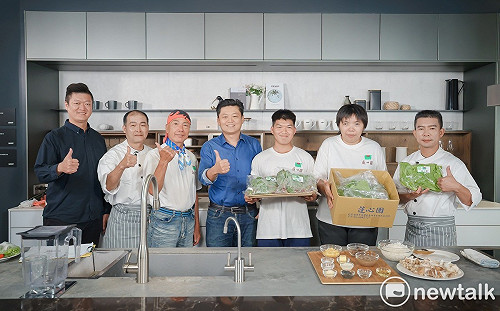 台南市府攜手饗賓做公益  黃偉哲盼外界挖掘憨慢兒價值