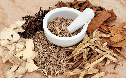 中藥販售令引不滿！藥師公會喊要上街抗議 衛福部回應了