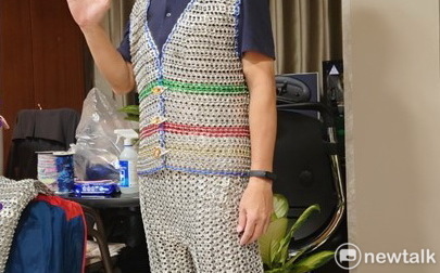 李家琦「琦幻之鋁」廢物利用藝術成果展  「拉環製作的衣裙」令人驚豔