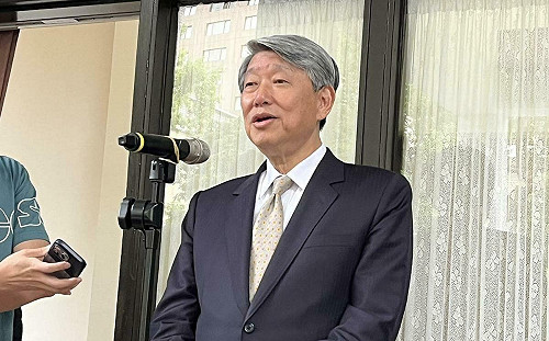 缺席中油董座交接   郭智輝直言：我一天有10個行程！ 