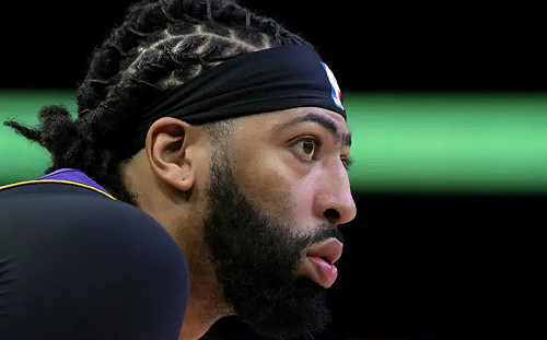 湖人壞消息！Anthony Davis腳踝浮現傷勢