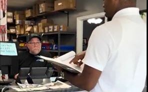 (影)「滴滴罵人」真新鮮! 想抱怨老闆但不敢? 美國公司推出「匿名代罵服務」 