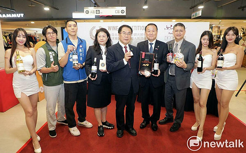 日本北海道富良野物產首發登台  黃偉哲：喜歡就買起來