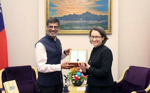 曝在美讀大學與印度人最麻吉 蕭美琴：週末常充滿寶萊塢音樂