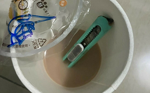 買手搖飲送美工刀？ 高市衛生局飭令業者限期改善
