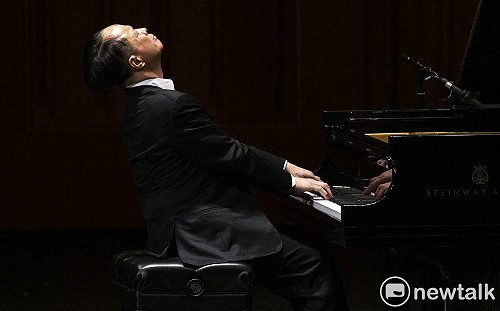 陳瑞斌Rueibin Chen歲末鋼琴音樂會  12月11日起台南基隆接力登場