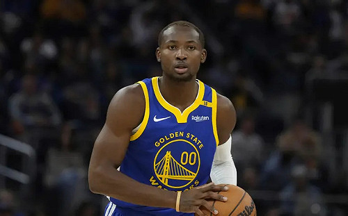 Curry缺陣！他轟新高33分 勇士賞火箭15連敗