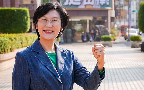 第一面看板與市民「聯名」 林岱樺:堅守初衷與鄉親站在一起